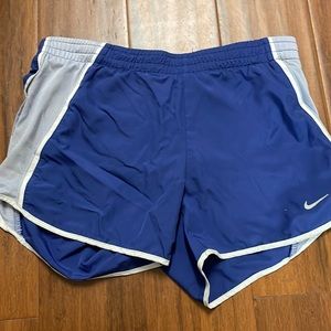 Pre-owned nike blue shorts size Xs
